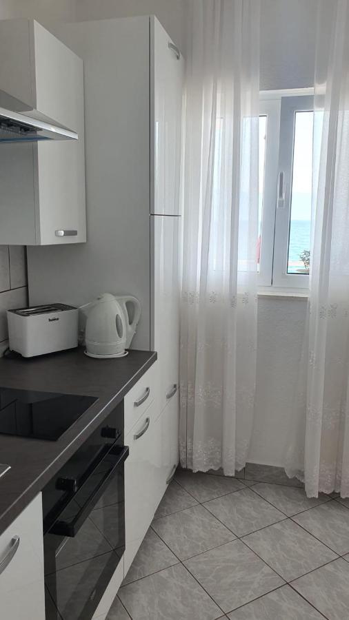 Apartment Franic Sucuraj Ngoại thất bức ảnh